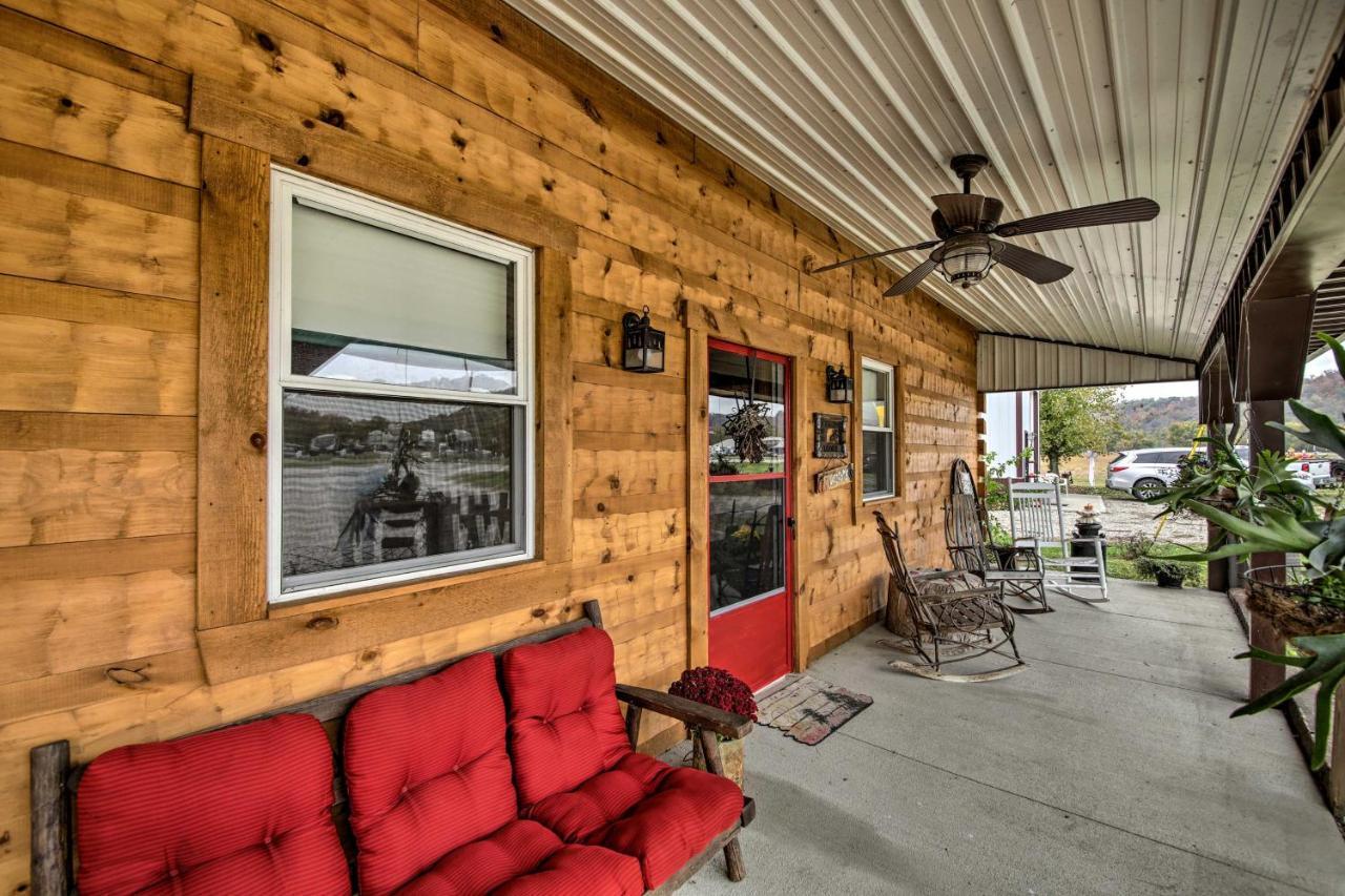 The Bovard Lodge Rustic Cabin Near Ohio River! Florence Bagian luar foto