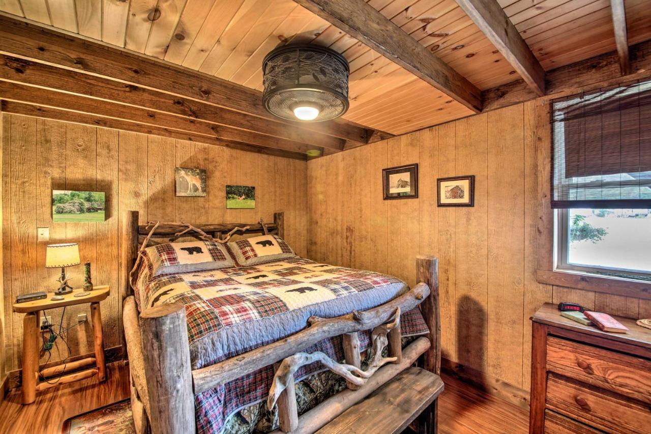 The Bovard Lodge Rustic Cabin Near Ohio River! Florence Bagian luar foto